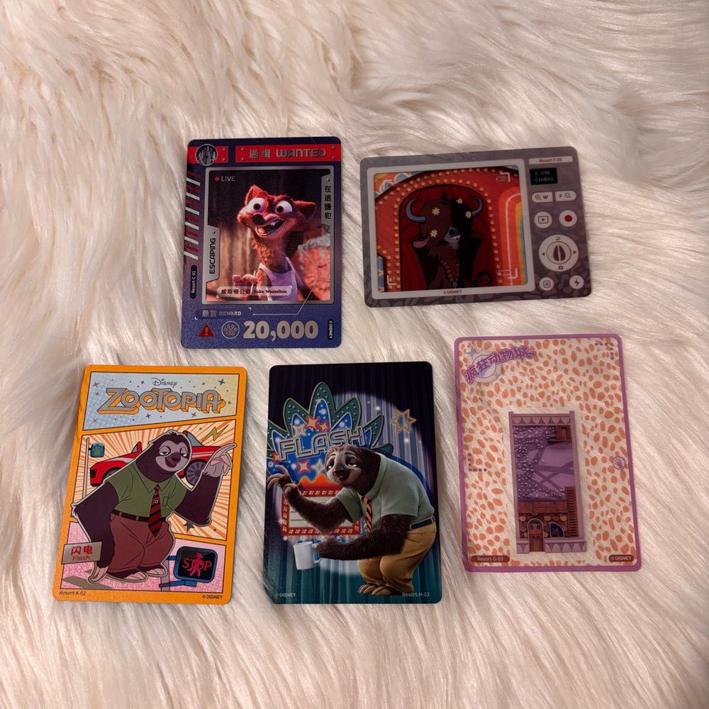 Shanghai Disneyland Zootopia Collectible Trading Cards